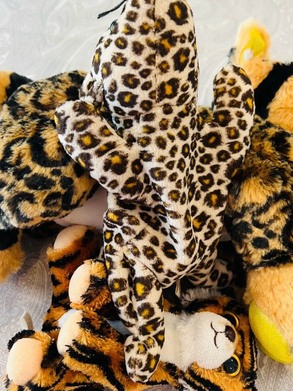 Tiger Family Stuffed Animals - Orange & Black, bear , pig & 3 dogs  Total 8